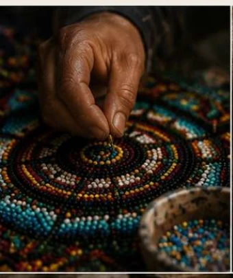 Detalle de una pieza artesanal trabajada a mano